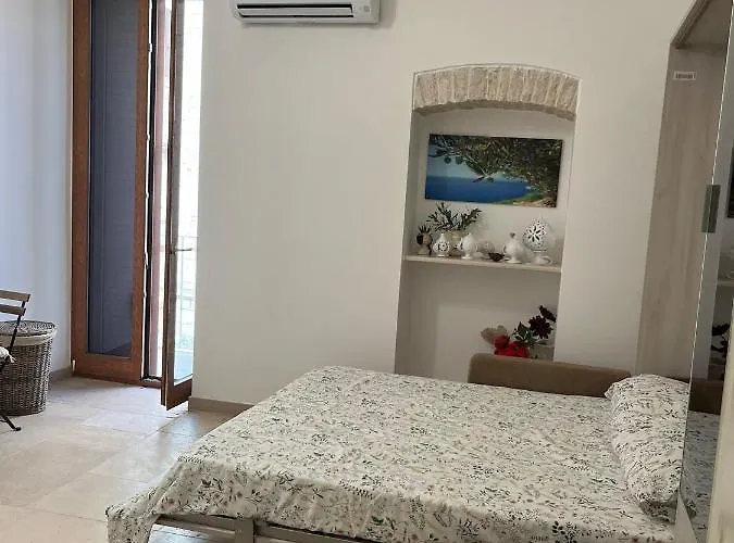 Acanthus Bed & Breakfast