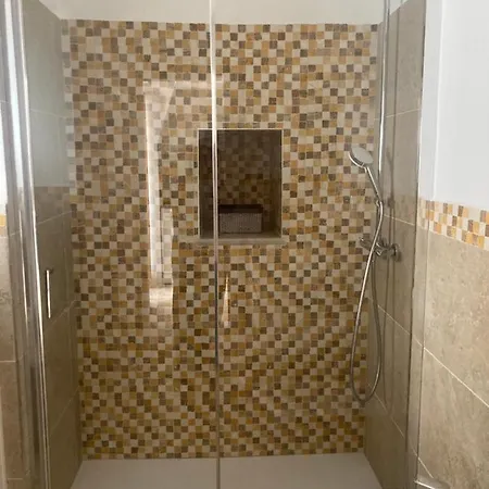Bed & Breakfast Acanthus 3*