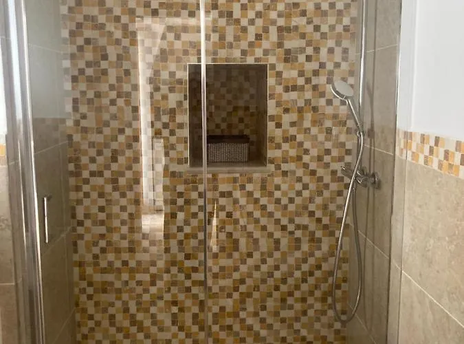 Frühstückspension Acanthus 3*